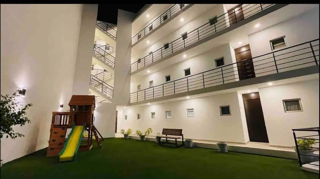 アパート Centrico Condo Vista Al Mar Con Alberca 2Br カボ・サン・ルーカス