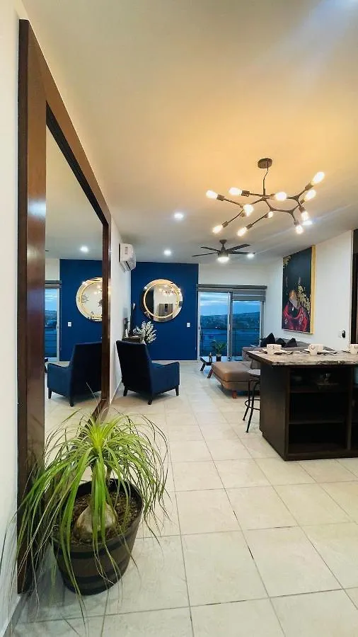 Centrico Condo Vista Al Mar Con Alberca 2Br カボ・サン・ルーカス 0*,  メキシコ