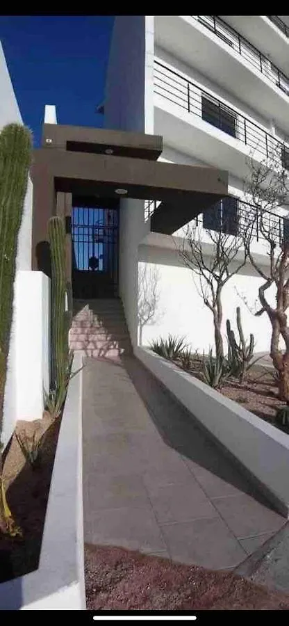 Centrico Condo Vista Al Mar Con Alberca 2Br Cabo San Lucas 0*,